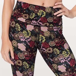 Lululemon Wunder Under High Rise Crop - in Fluorolace Multi - size 2